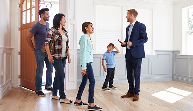 Kırkağaç Emlakçı